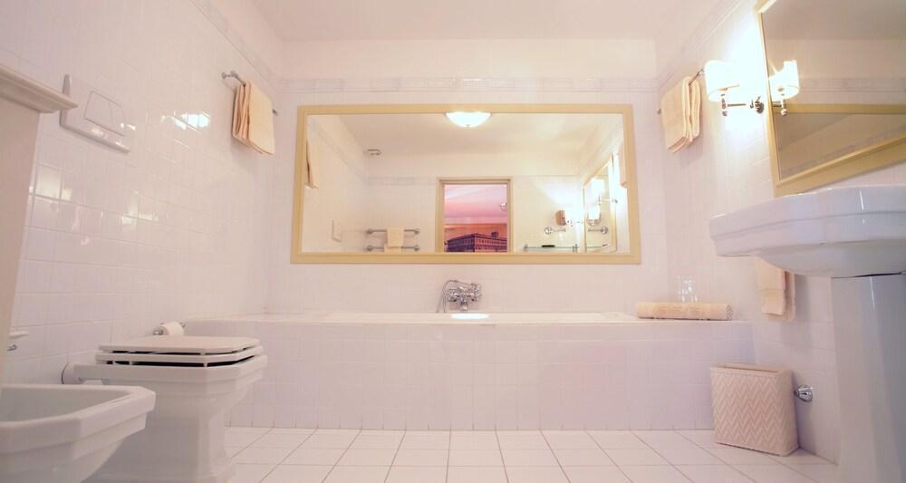 Residenza Napoleone III Bed & Breakfast Rome Exterior photo